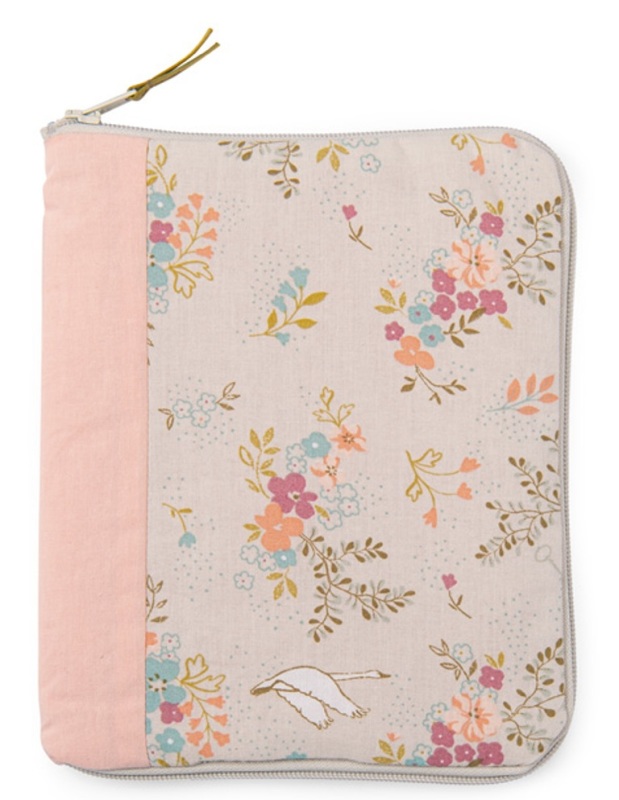 Moulin Roty Protege carnet de sante la petite ecole danse Livraison Gratuite 24 48h