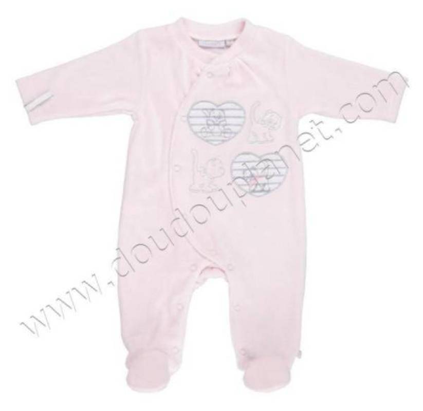 Pyjama Rose Iris et Babette - Naissance Noukies Pyjama Rose Iris et Babette - Naissance de chez Noukies, collection Pyjamas Fille