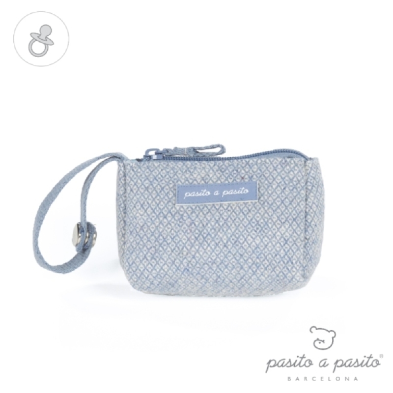 Porte Sucette Bohemian Bleu Pasito A Pasito Porte Sucette Bohemian Bleu de chez Pasito A Pasito, collection Fin de Collection Pasito