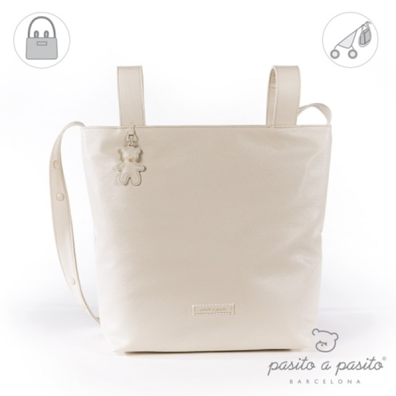 Sac à Langer Catania Beige Pasito A Pasito Sac à Langer Catania Beige de chez Pasito A Pasito, collection Fin de Collection Pasito