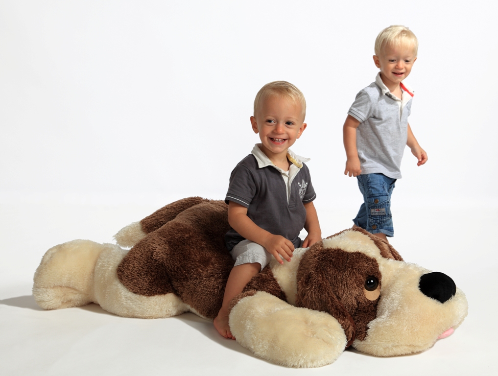 chien en peluche géant