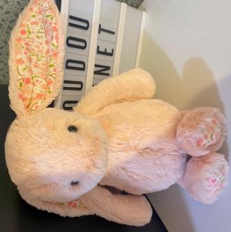 Peluche Lapin Blush Cherry Blossom Bashful Medium Peluche Lapin Blush Cherry Blossom Bashful Medium