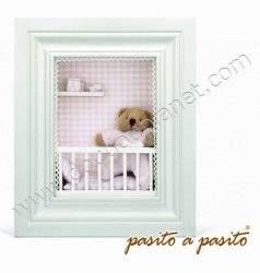 Pasito A Pasito Vitrine Ours Dans Son Lit Rose